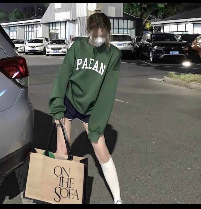 Áo khoác hoddie siêu hot cho các nàng cá tính.