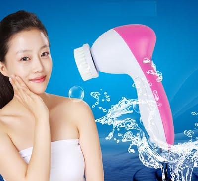 Máy rửa mặt 5 in 1, Massage 5 trong 1, may rua mat gia re da nang, may massage mat da nang, Làm trắng da, mờ vết nám, giữ ẩm, cho làn da trắng sáng, mịn màng. Bảo hành toàn quốc 1 đổi 1 bởi Sun Store