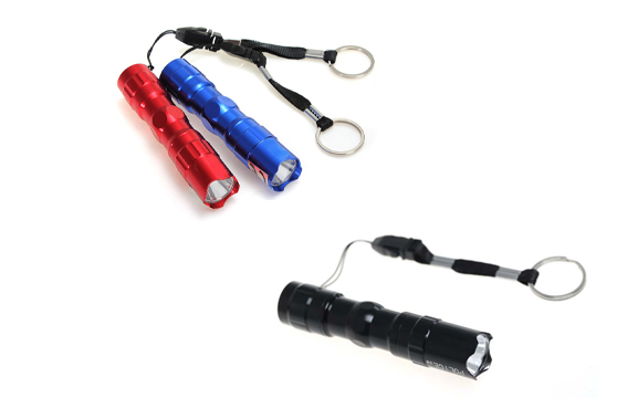 Đèn Pin Bỏ Túi Mini 3W Siêu Sáng Kèm Móc Khoá