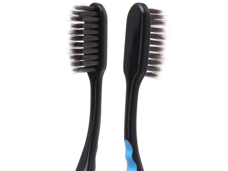 Bàn chải đánh răng Colgate Slimsoft Charcoal