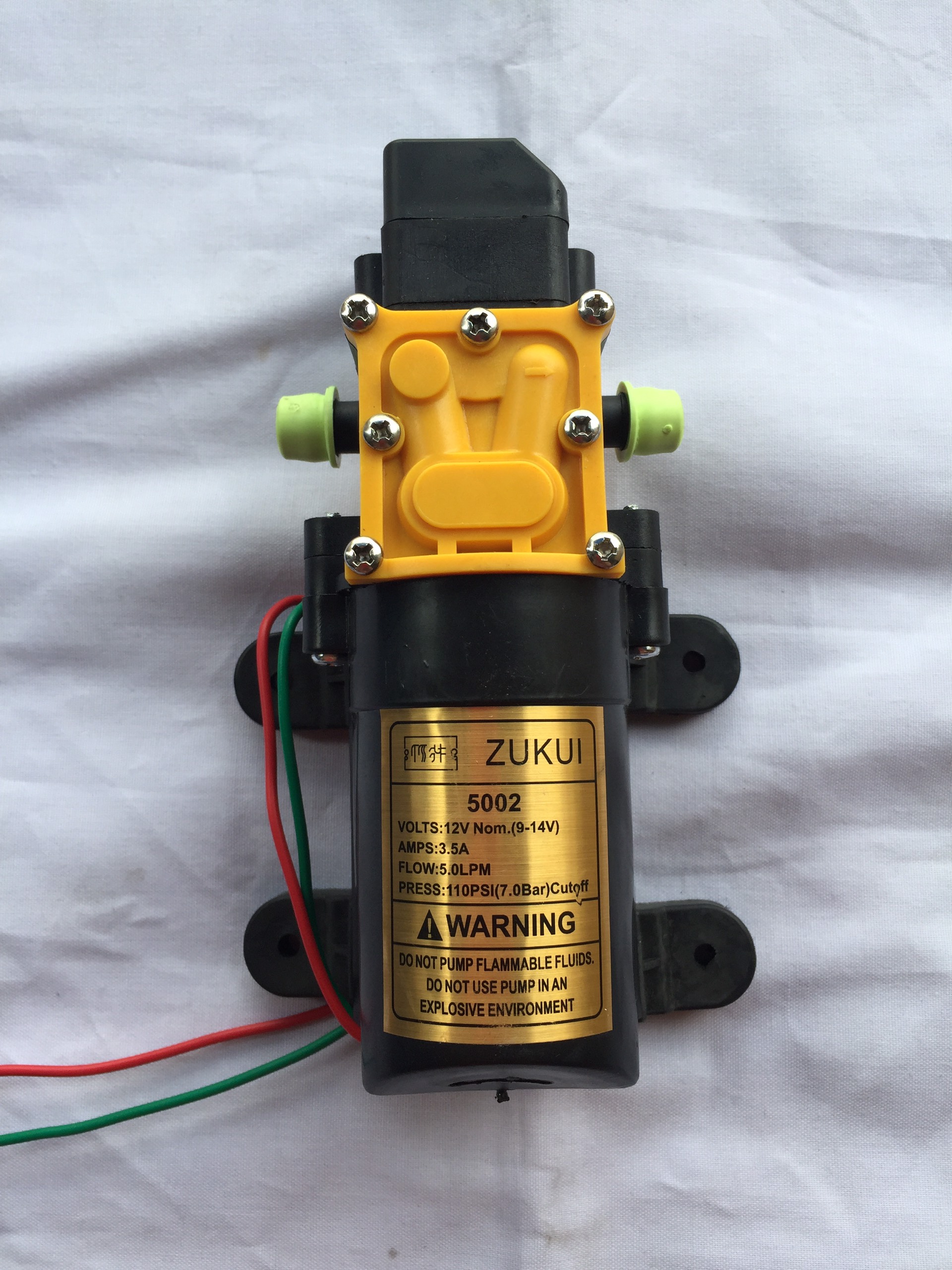 Máy bơm tăng áp MINI 12V OSAKA lưu lượng 5L/ phút ứng dụng rộng rải trong phun sương tưới lan rửa xe...