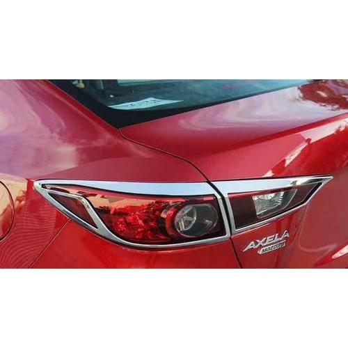 Ốp viền đèn pha và hậu theo xe mazda3