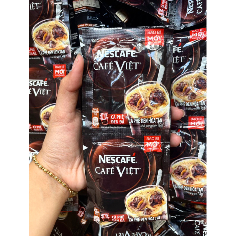 Cà phê hòa tan NESCAFÉ CAFÉ VIỆT Cà Phê Đen Đá (Hộp 15 gói x16g)