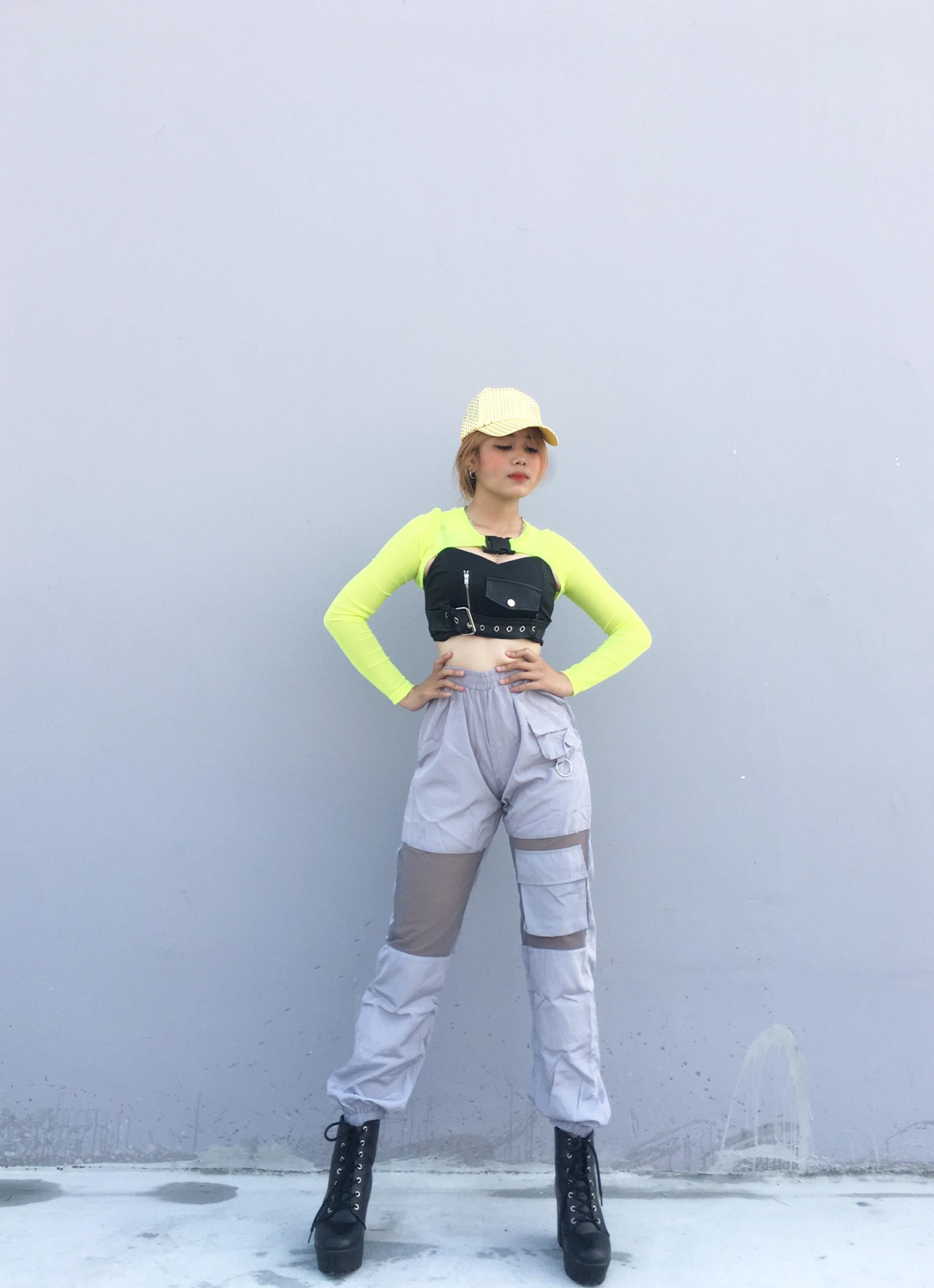 Áo Lưới Cut Out Locked Nhiều Màu