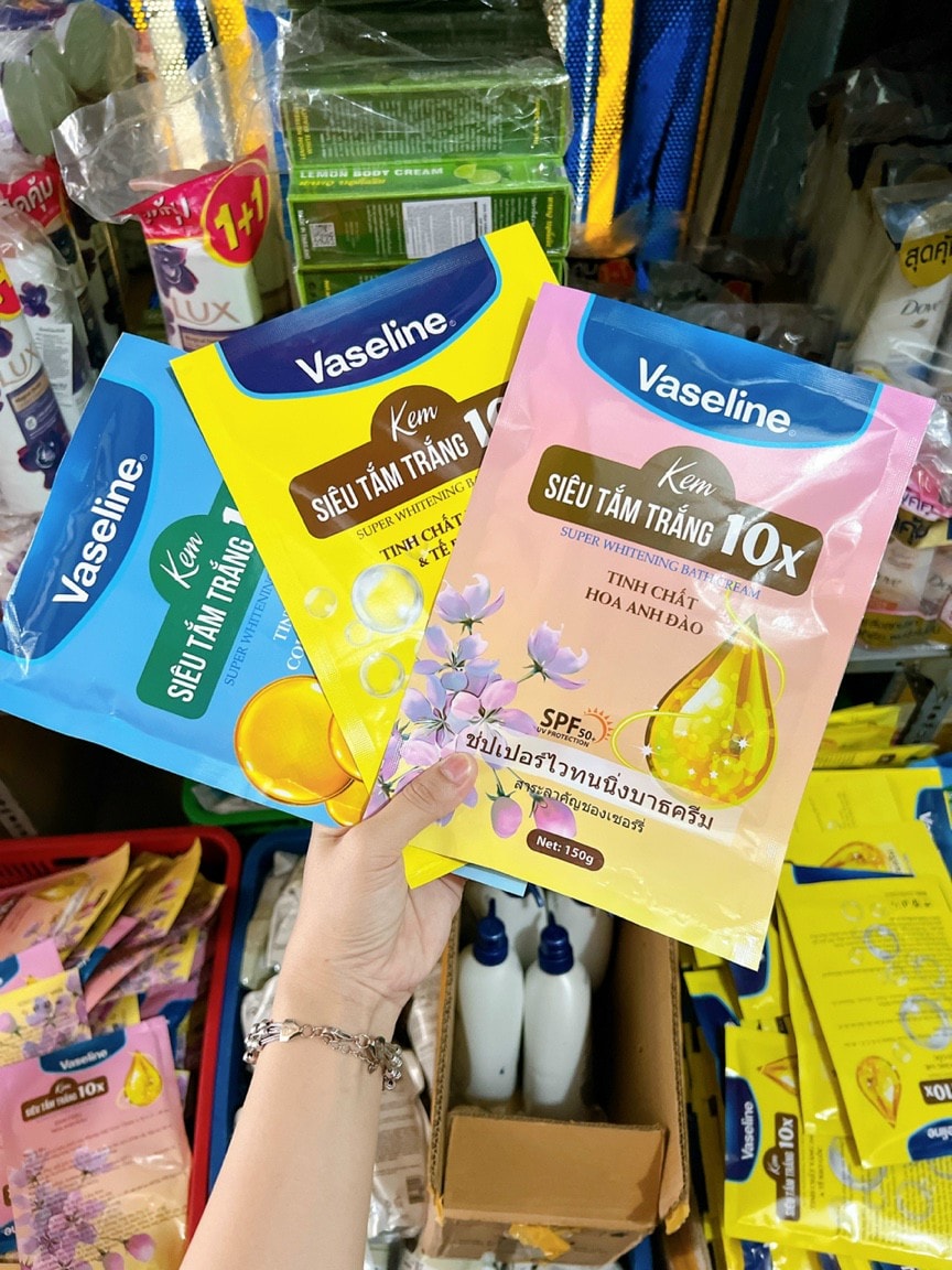 Siêu tắm trắng Vaseline 10x bao bật tone