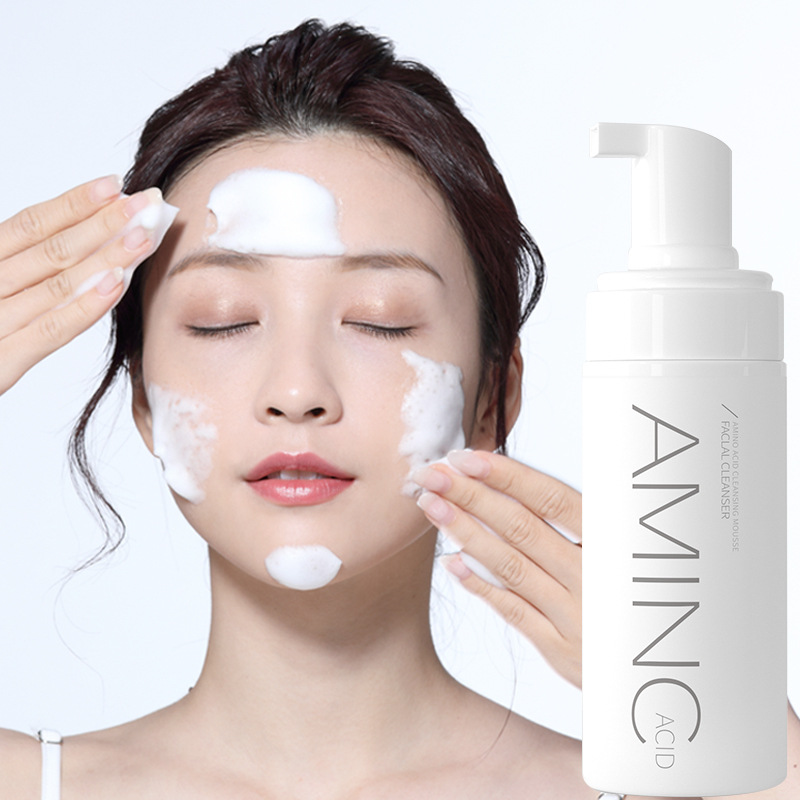 Chai sữa rửa mặt dạng xịt tạo bọt 150ml AMINO