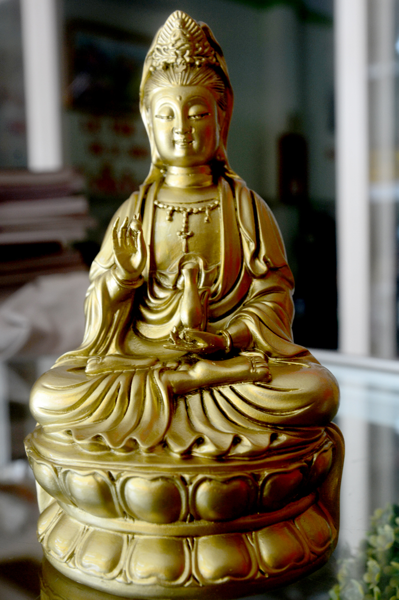Tượng ngài Quan Thế Âm Bồ Tát ngồi cao 15cm
