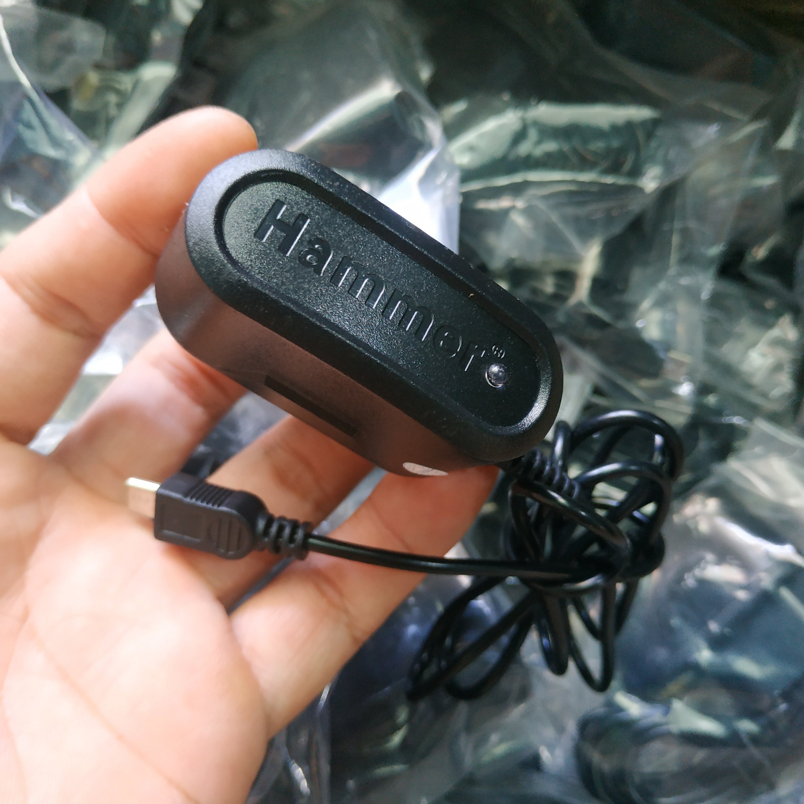 Sạc USB Hammer chính hãng (MicroUSB)