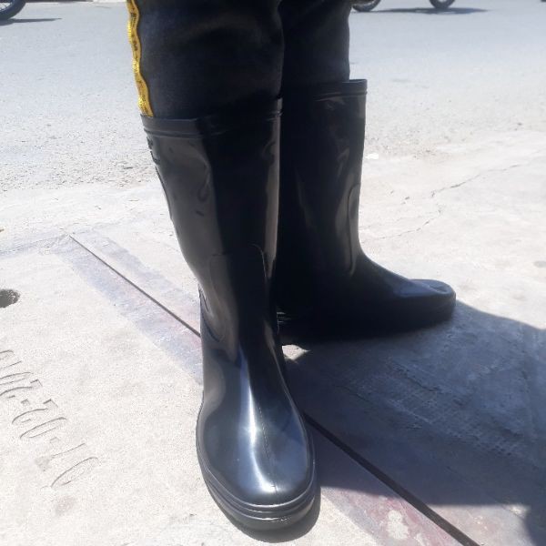 🌧️ Ủng Cao Su PVC Cao Cấp Liền Đế – Chống Nước Tuyệt Đối, Đi Mưa Cực Chất! 🌧️ SIZE 38-42