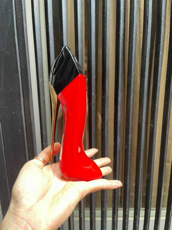 Nước Hoa Carolina Herrera Very Good Girl