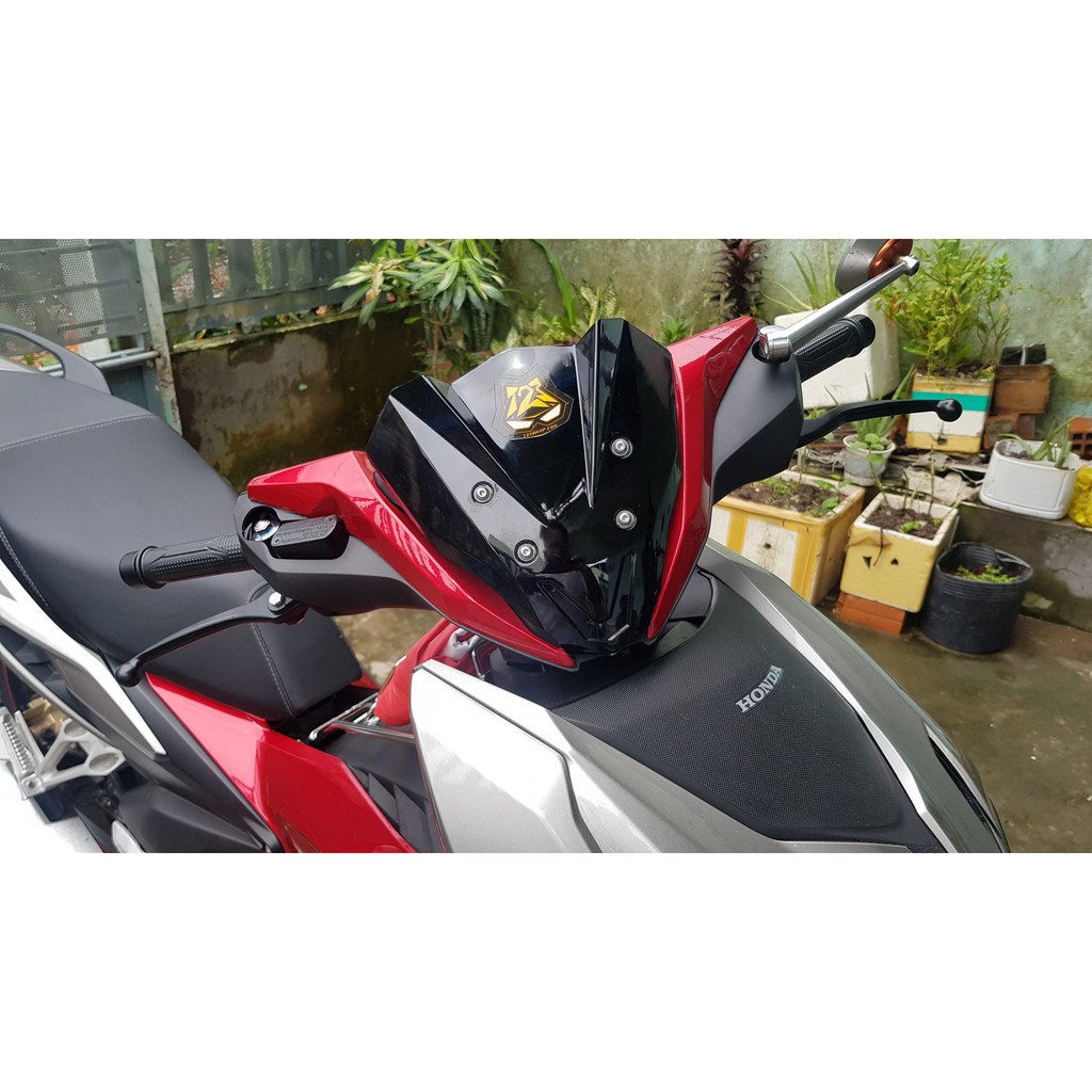 mão chắn gió xe winner X kiểu sừng