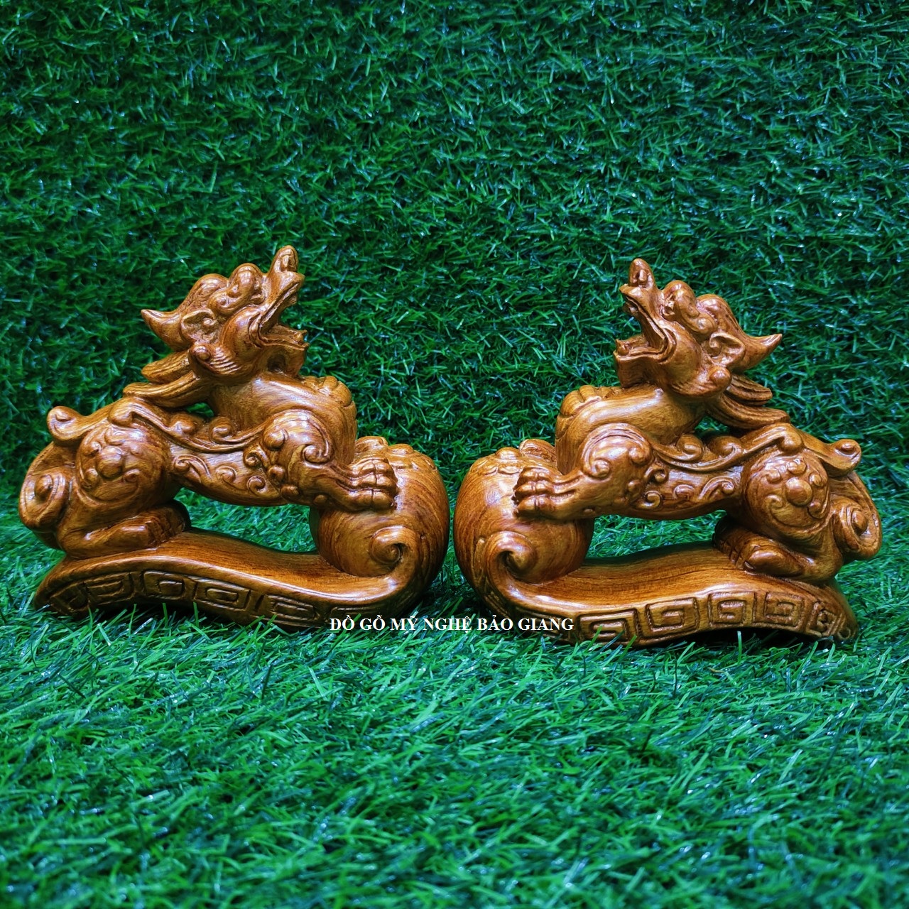 Cặp tỳ hưu gỗ hương
