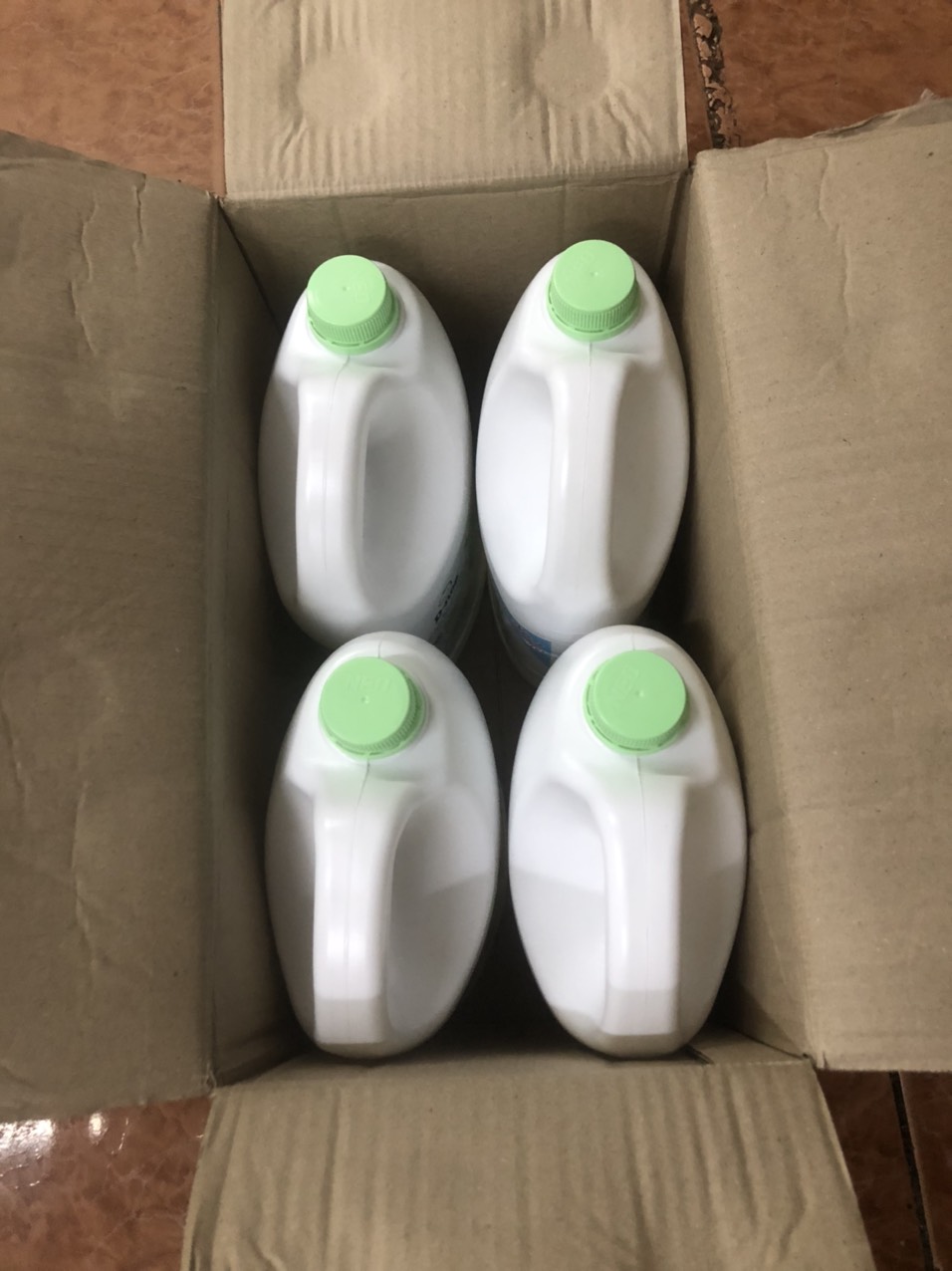 (1 thùng) Nước giặt quần áo em bé Dnee 3000ml