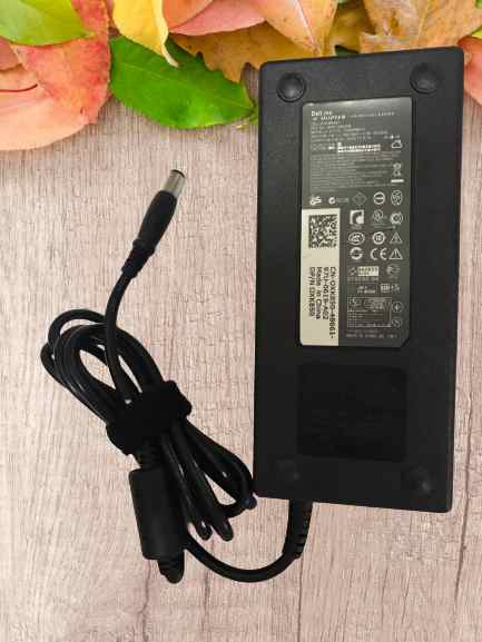 (HCM) Sạc Laptop Dell 19.5V 6.7A 130W ZIN tặng dây nguồn