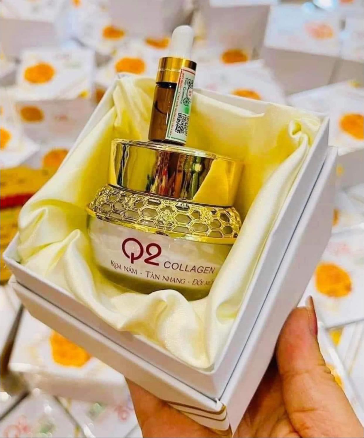 Q2 nám collagen mẫu mới có tặng serum