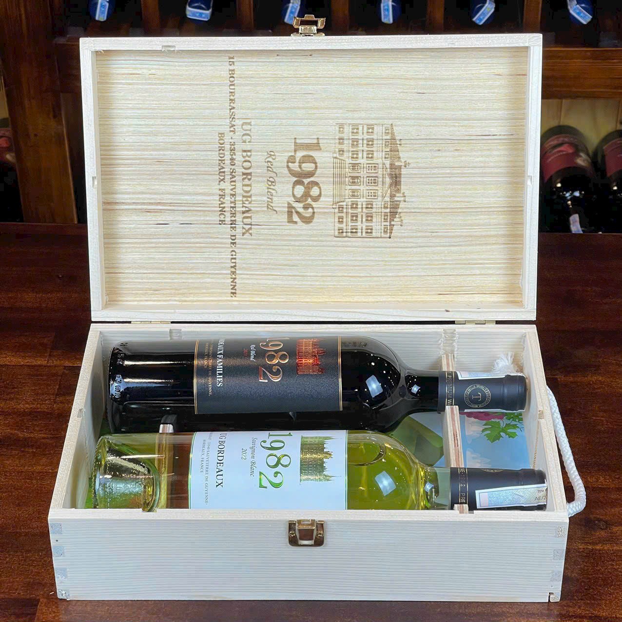 Vang Pháp UG Bordeaux 1982