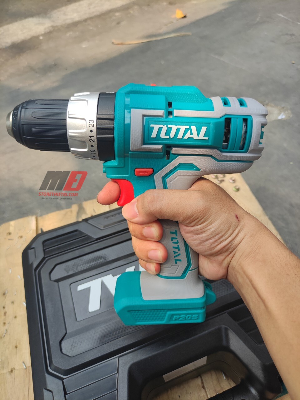 Khoan pin 13mm động lực 20v total tidli20031
