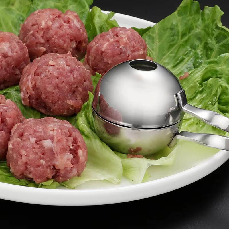 Teaspoons that make meatballs