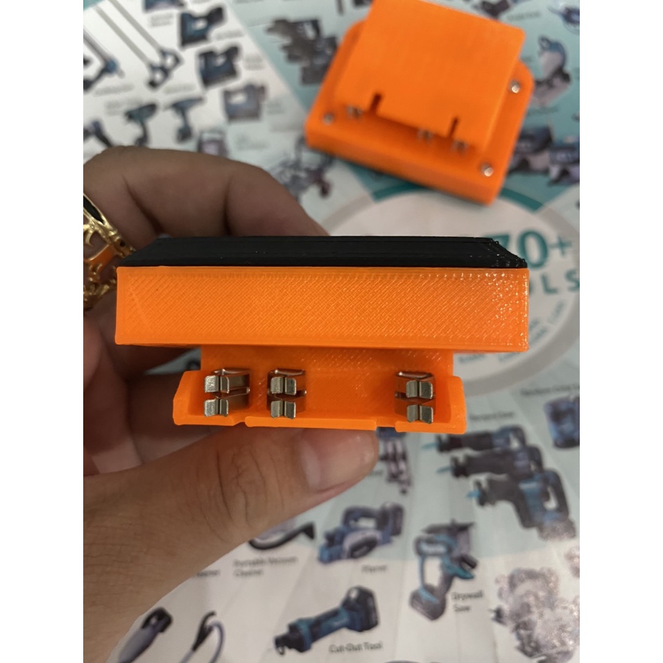 Đế sạc AEG / Ridgid 18v Adapter thay thế sạc Zin.