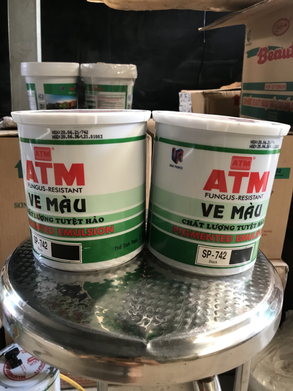 Ve màu đen ATM(1L)