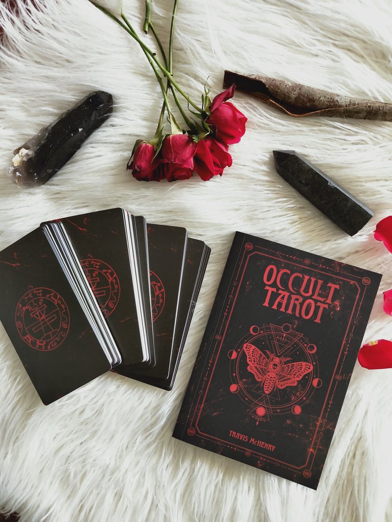 Bộ bài bói The OCCULT Tarot cao cấp