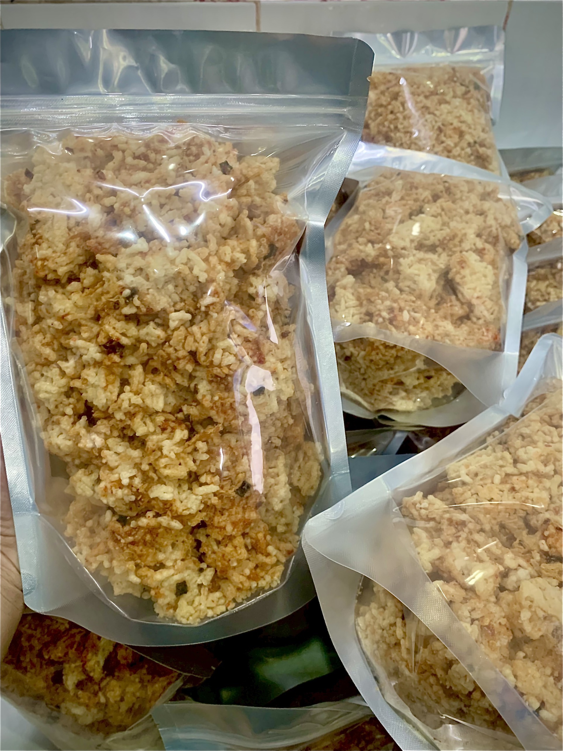 Cơm cháy chà bông bể (1 bịch)