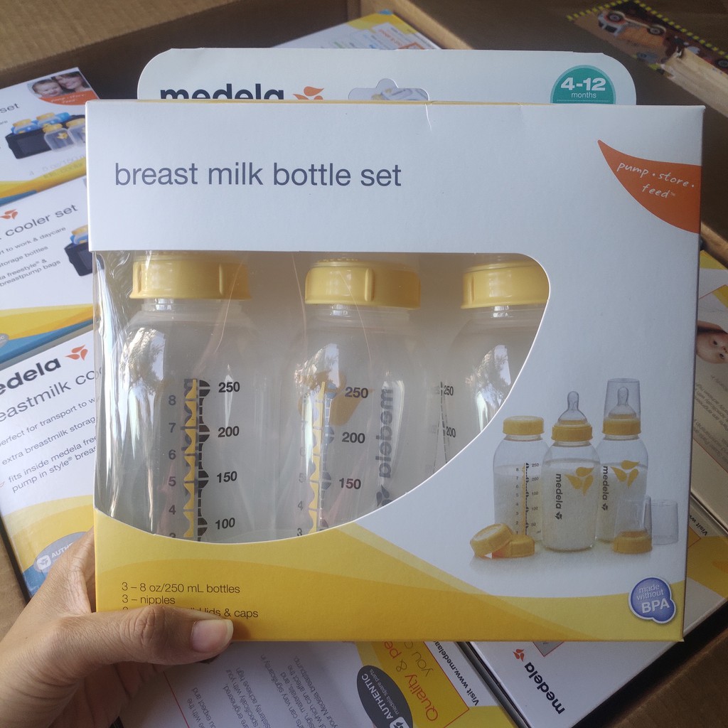 (Lớn-250ml)Bình Trữ Sữa Medela 250ml Kèm Nắp/Núm Ti(Tách Lẻ Từ Hộp 3 Bình)