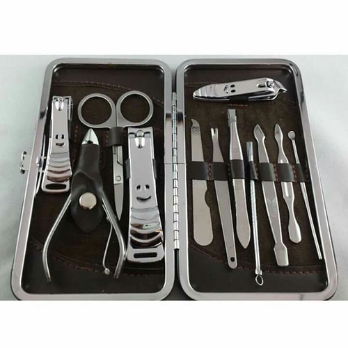 Bộ bấm móng tay 12 món