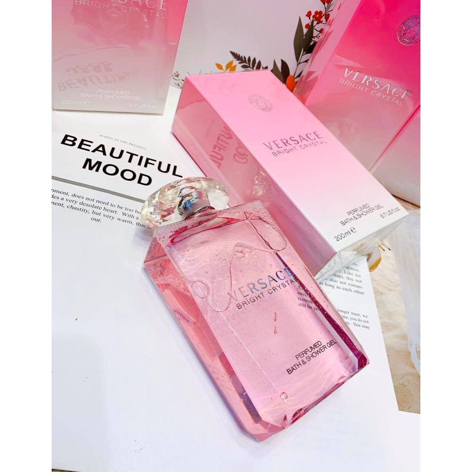 [HCMC] Versace bright crystal perfumed bath shower gel 200ml