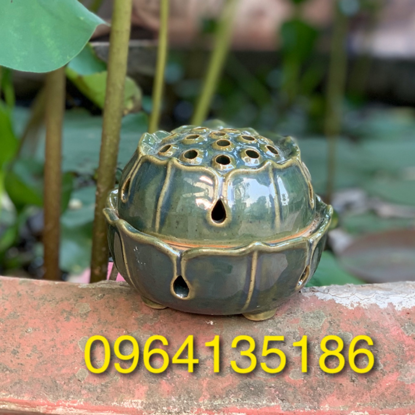Lò đốt trầm đài sen men xanh đồng gốm sứ Bát Tràng
