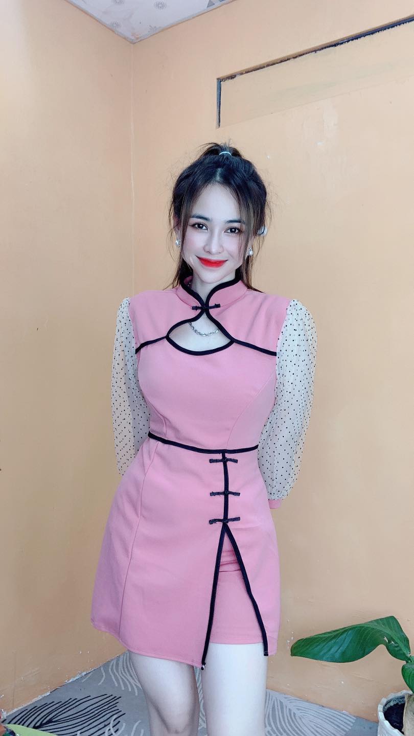 SÉT ĐẦM KÈM QUẦN - TAY ÁO PHỐI LƯỚI