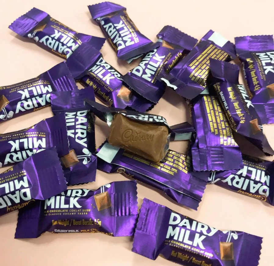 Socola Cadbury Dairy Milk Family Pack Gói 150G