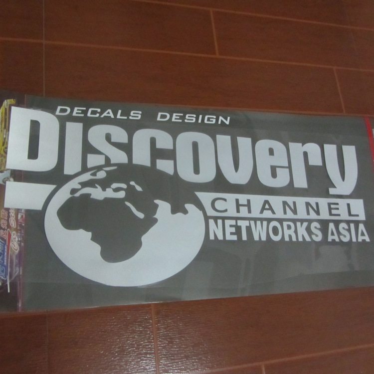 Hình dán DISCOVERY CHANNEL  ( Kích thước 25cm x 9.5cm )