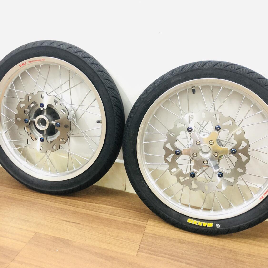 Bánh căm xe máy giá rẻ full bộ, lắp được tất cả các dòng xe phổ thông hiện nay, có nhân viên gọi xác nhận xe khi bạn đặt hàng- bánh căm xe máy gái rẻ- full bộ