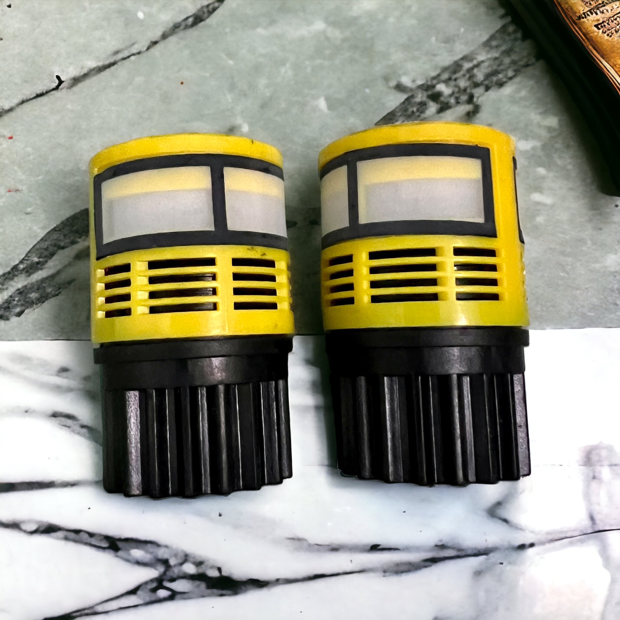 1 cặp Củ Micro Baier K4 Nâu ,Vàng và Đen(giao ngẫu nhiên)