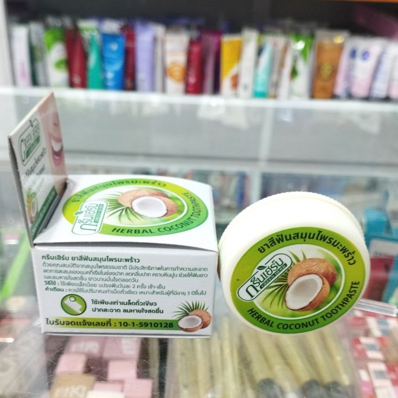 [HCM]Kem Tẩy Trắng Răng Green Herb  Thái Lan