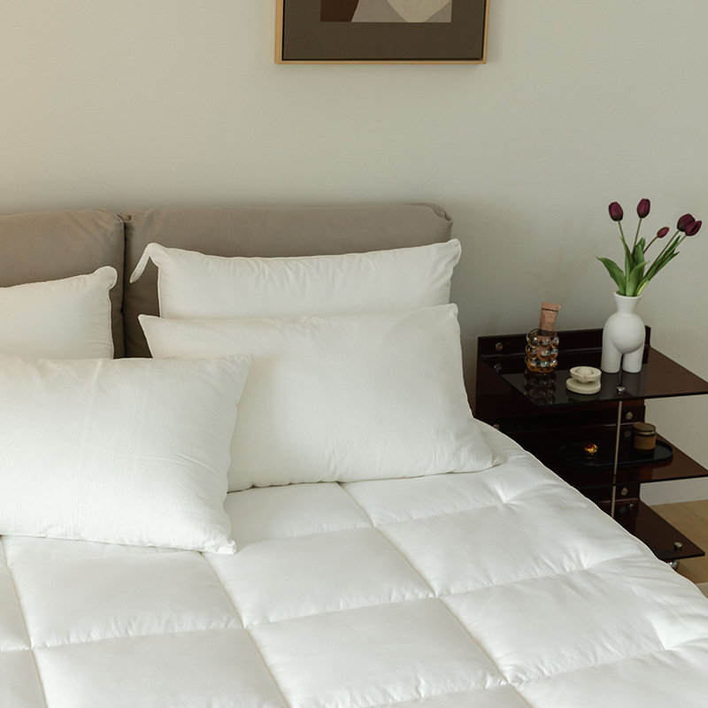 Topper Nệm mềm mịn cao 5cm - 9cm - JEJU BEDDING