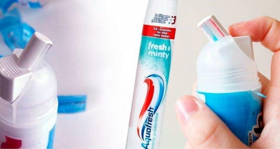 [HCM]Kem Đánh Răng Dạng Xịt - Aquafresh Triple Protection Fresh & Minty