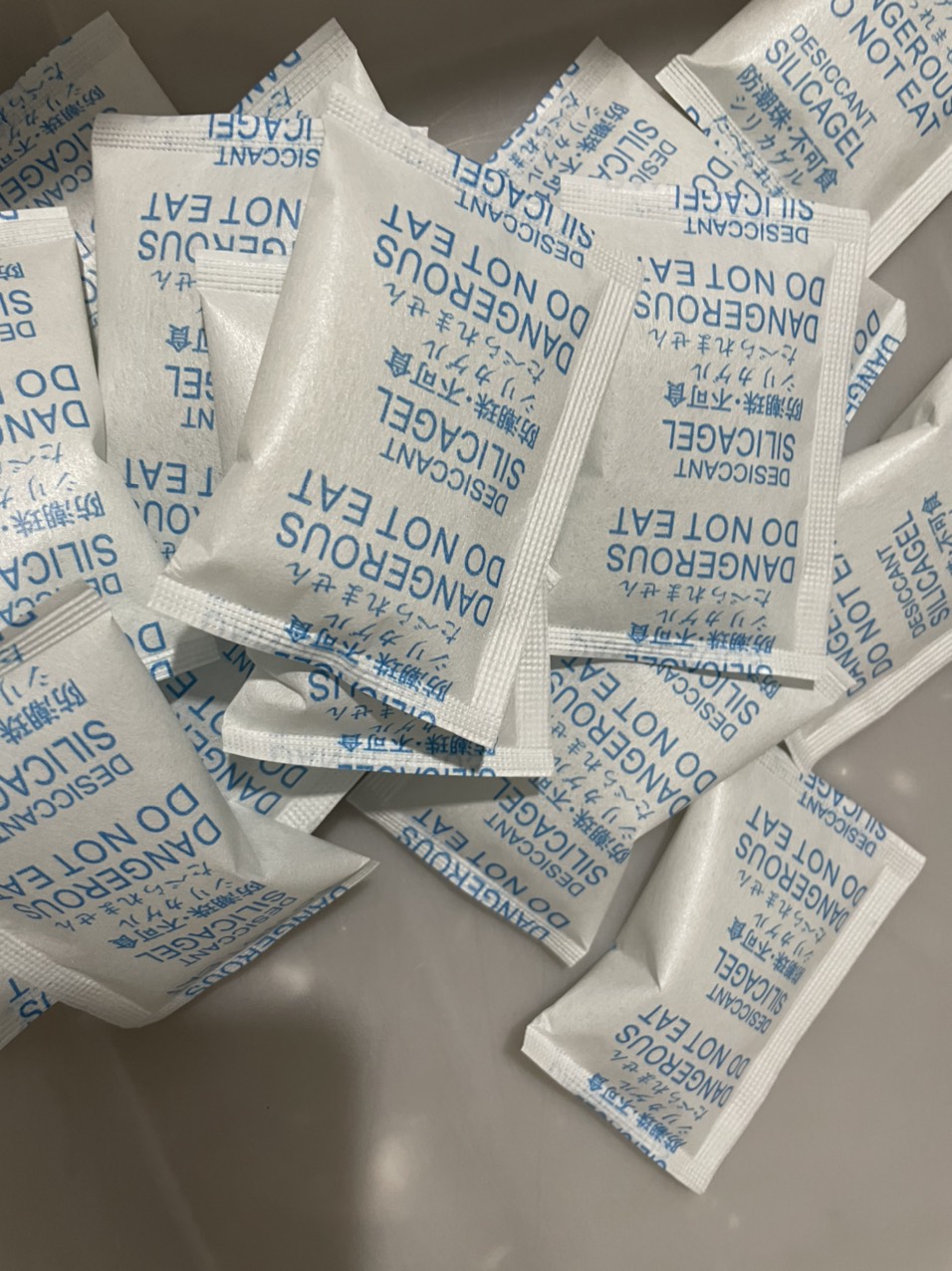Gói hút ẩm 20gr xanh(Túi 100gram)(giá sỉ)