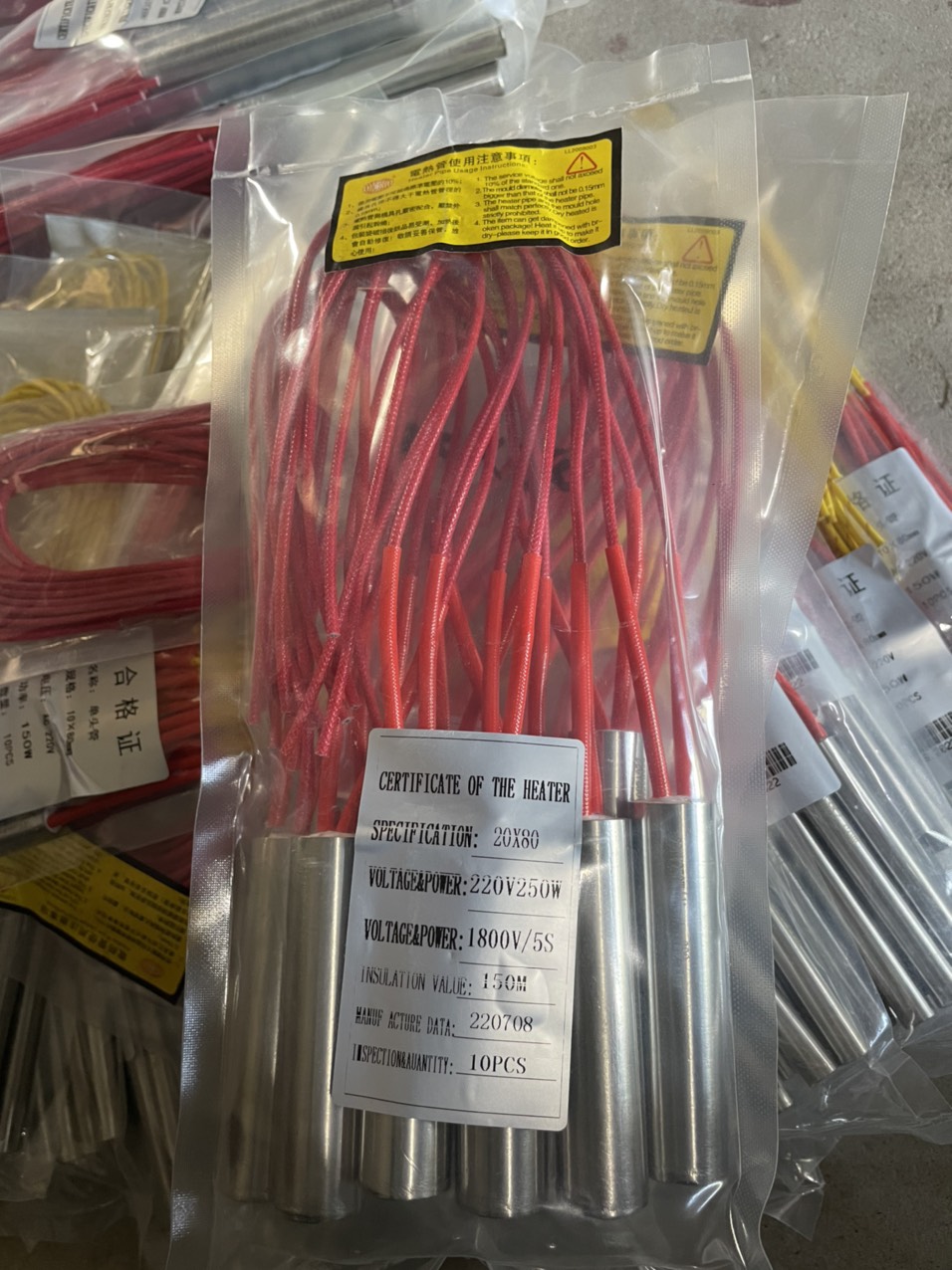 Điện trở đốt nóng một đầu phi 6, điện áp 220V 