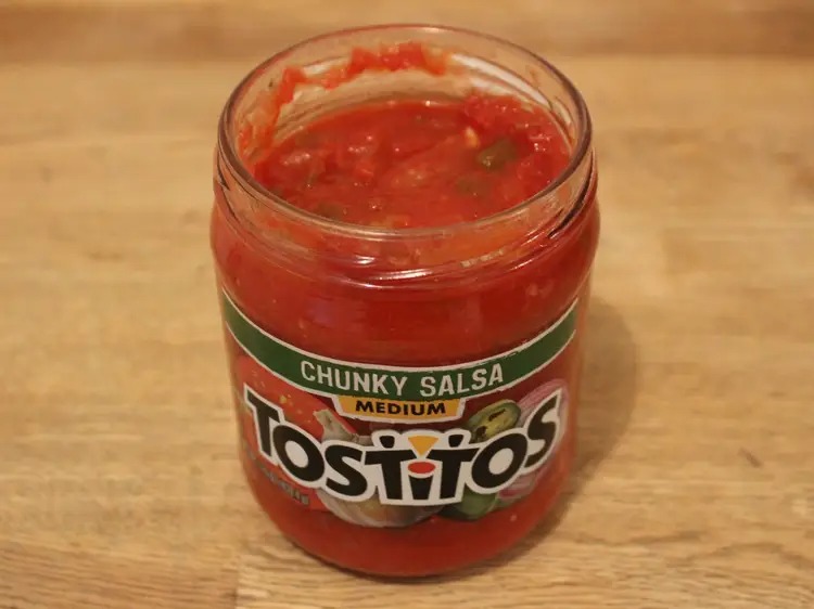 TOSTITOS  Chunky Salsa Medium 15.5 oz ( 439.4 g )