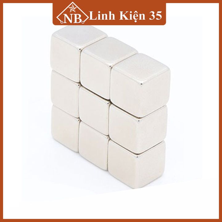 Một viên nam châm đất hiếm vuông (4x4x4mm/10x10x10mm)