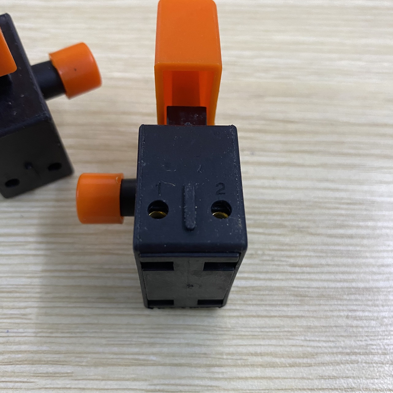 Công tắc máy khuấy sơn, máy khoan sắt 16A DKP-5A