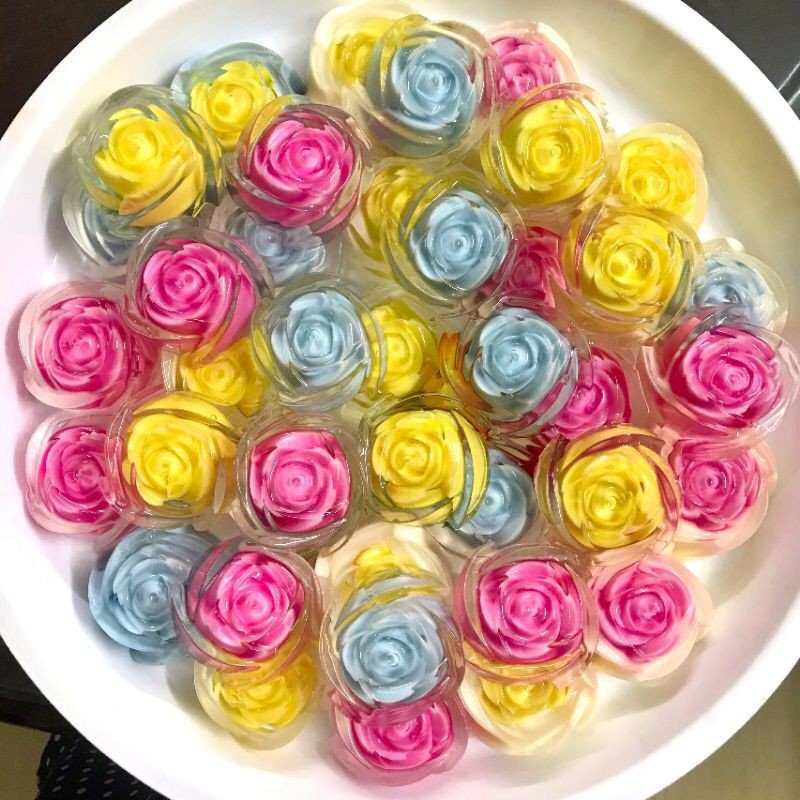 Set 10 khuôn silicon cupcake hoa hồng 5cm, 3cm