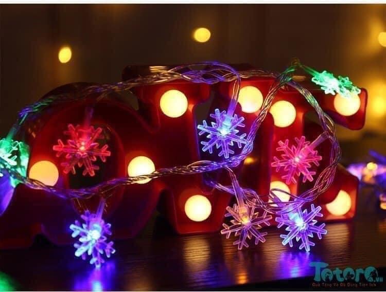 Đèn nháy bông tuyết loại chạy pin
