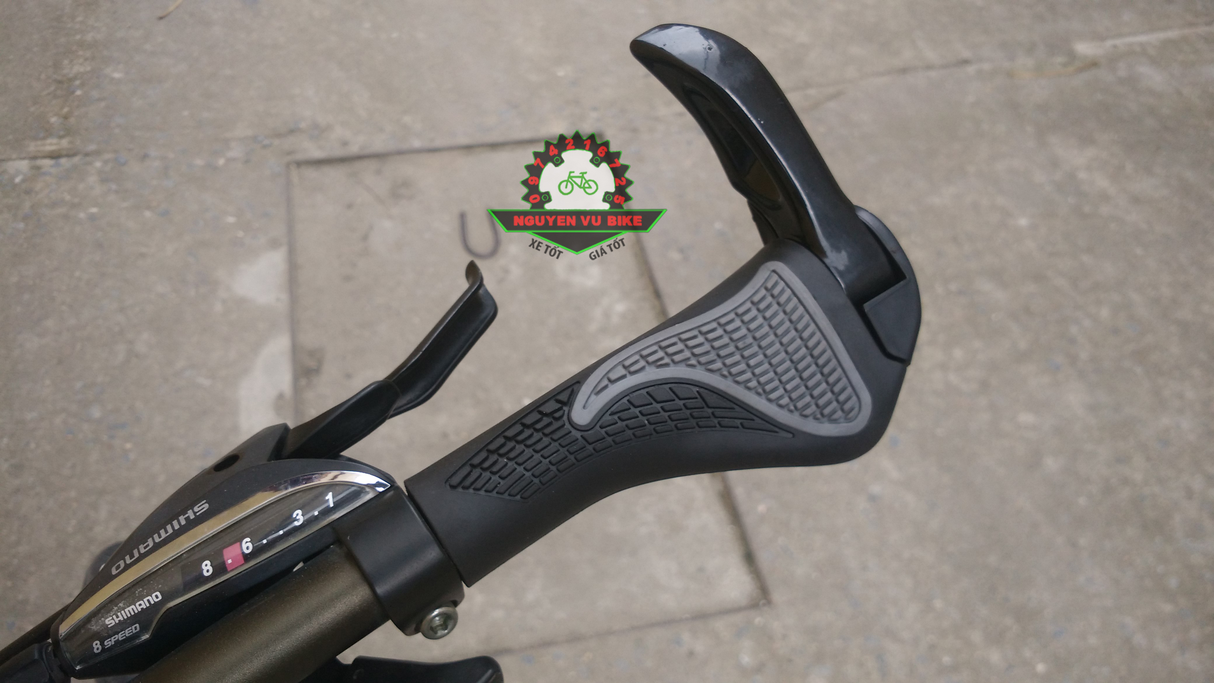 Tay nắm sừng trâu xe đạp 2 màu, tay nắm đệm, tay nắm sừng cao cấp - nguyen vu bike