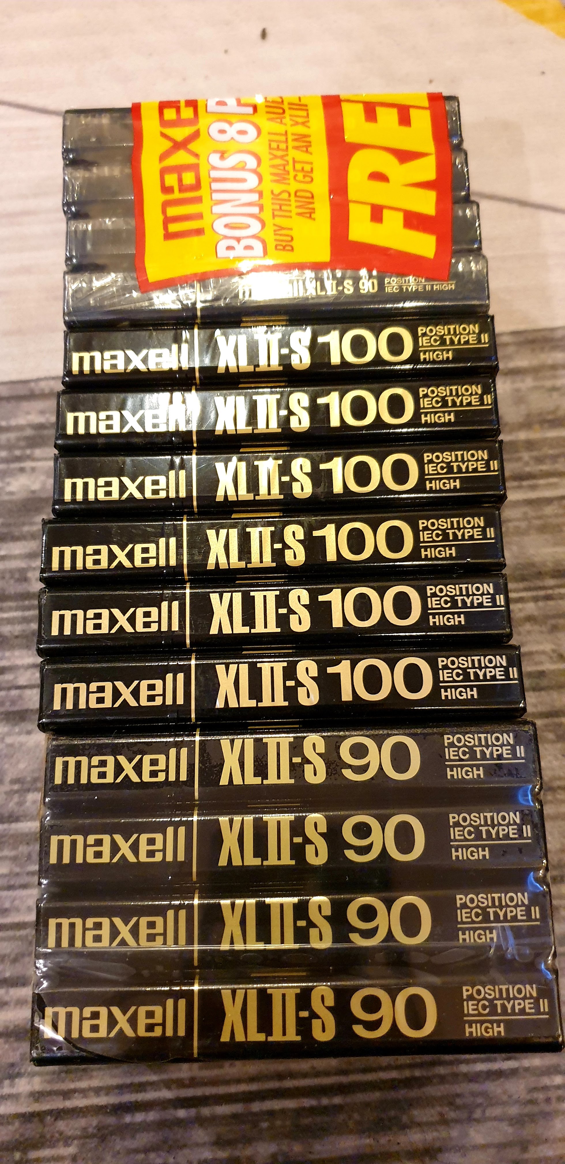 Băng cassette Maxell XLII-S