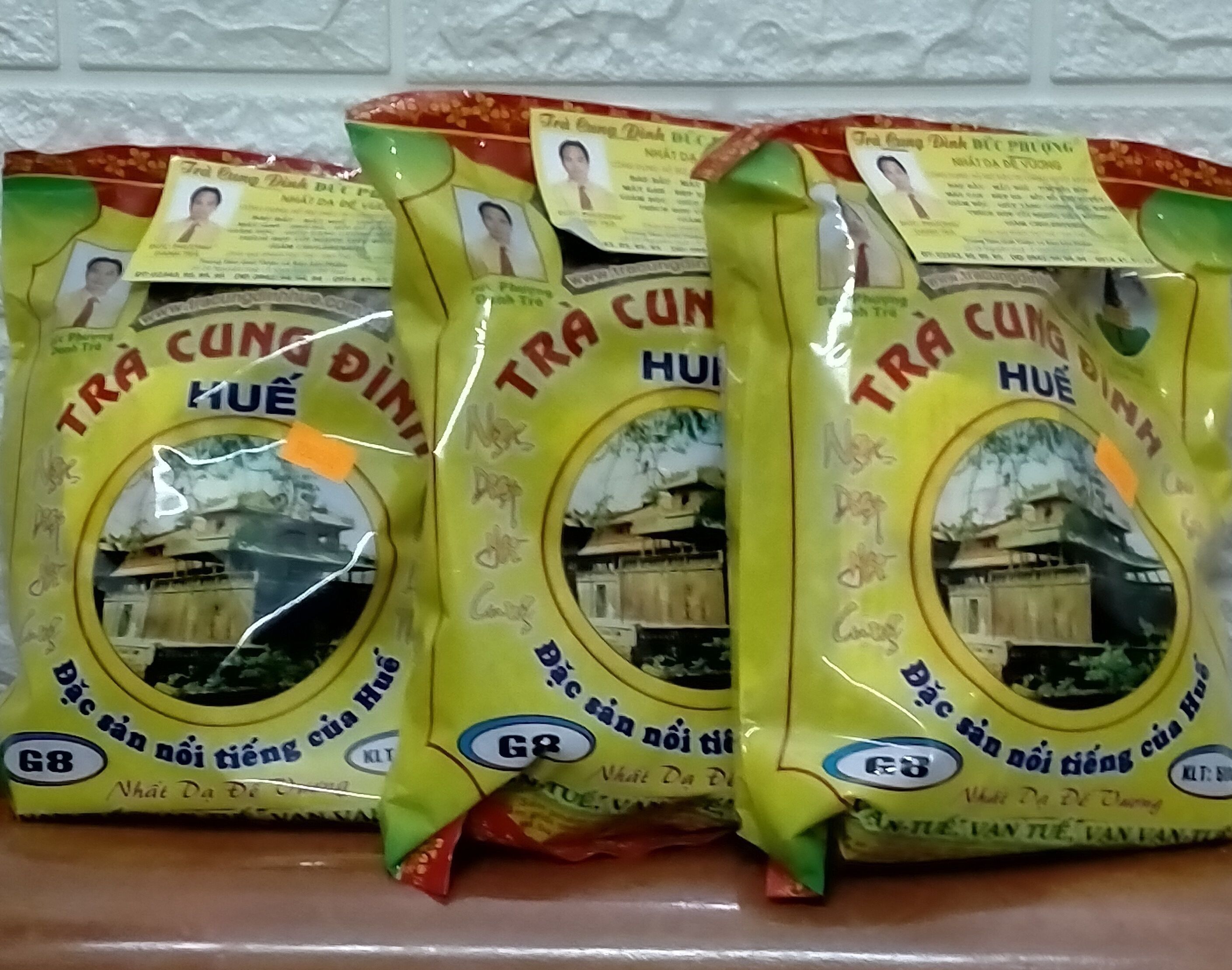 3 gói x 500g Trà cung đình Huế G8 ( ĐẶC SẢN HUẾ , Đức Phượng chính gốc tổng cộng 1,5 kg  )