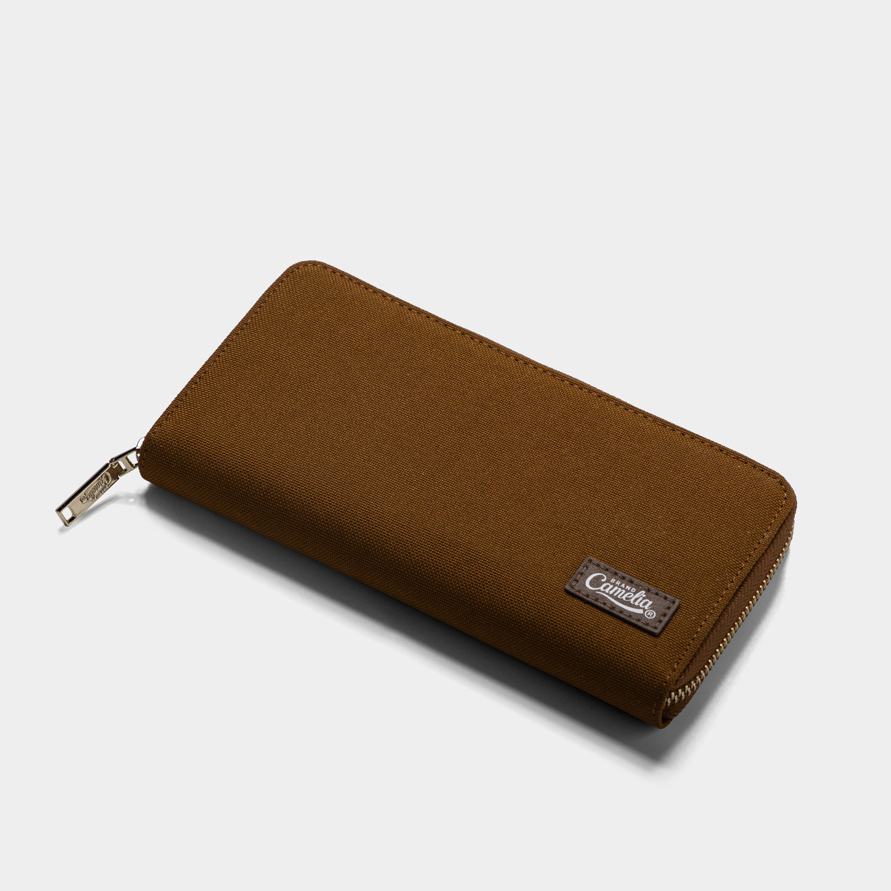 VÍ CAMELIA BRAND® Modern Zipper Wallet