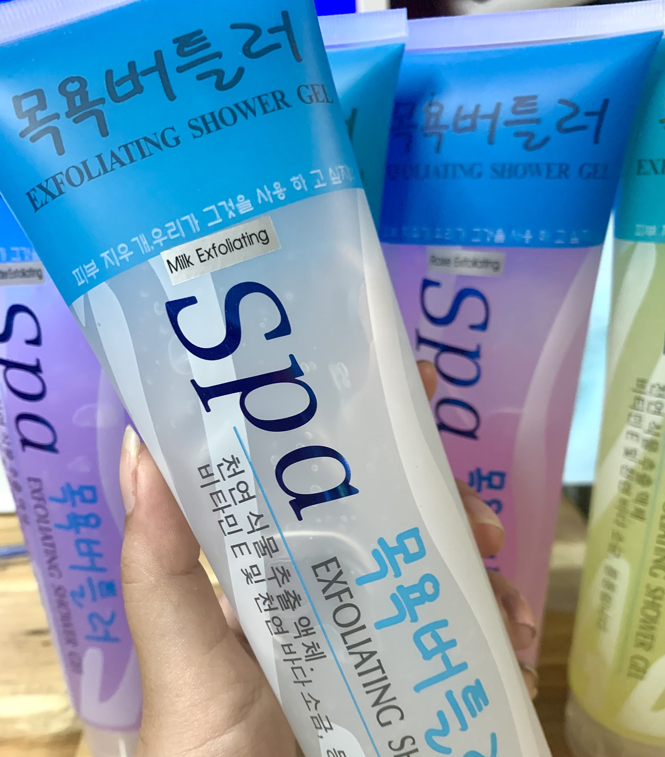 GEL TẨY TẾ BÀO CHẾT SPA HÀN QUỐC 350ML